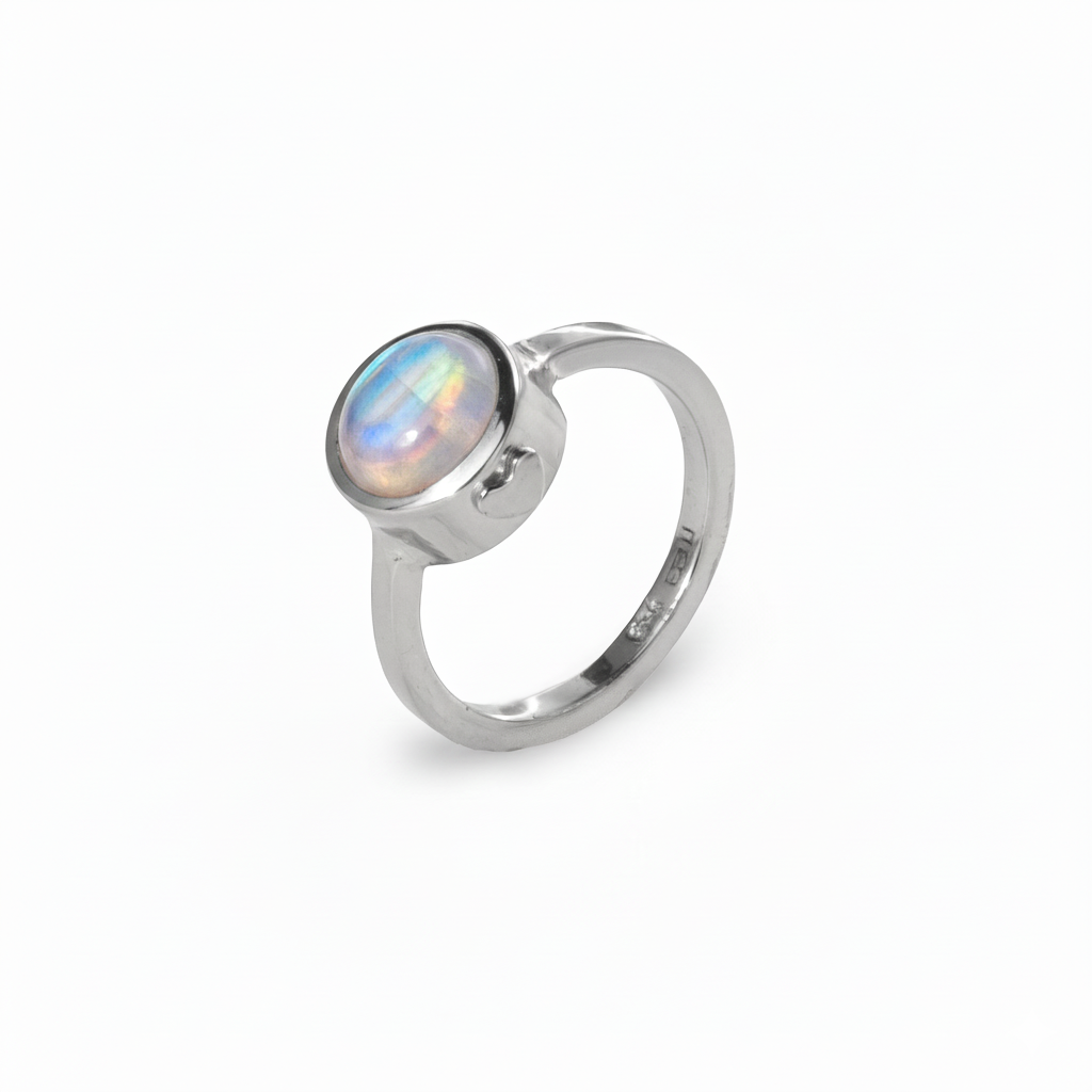 Heart ring - With Rainbow Moonstone