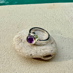 Heart ring - With amethyst