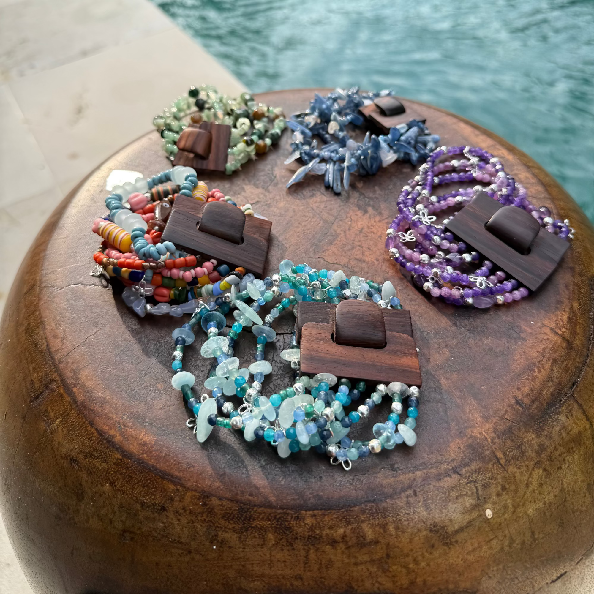 8 strand beaded bracelet - with blue lace agat