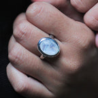 Charlie ring slim - With oval Rainbow Moonstone
