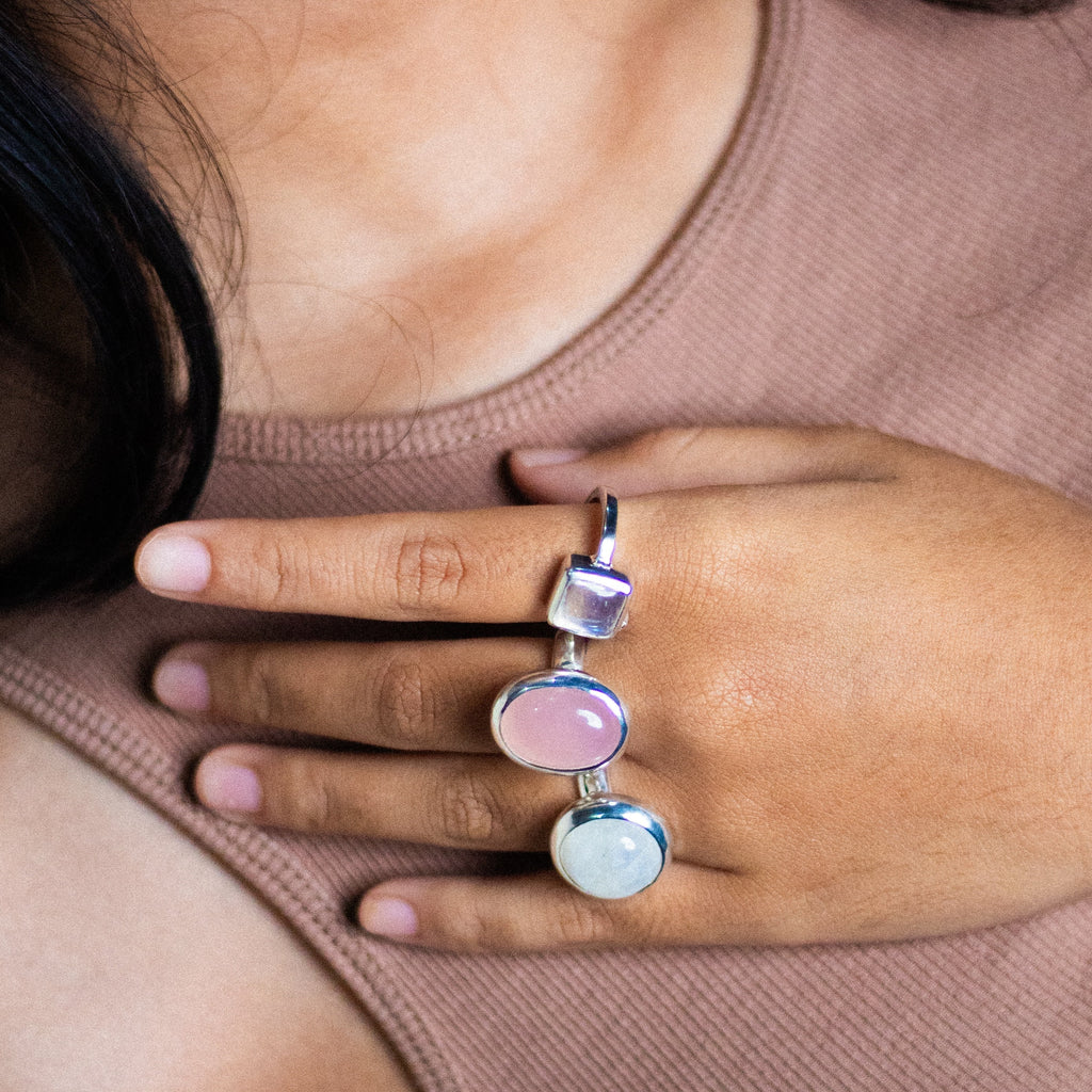 Charlie ring chunky - With Rainbow Moonstone