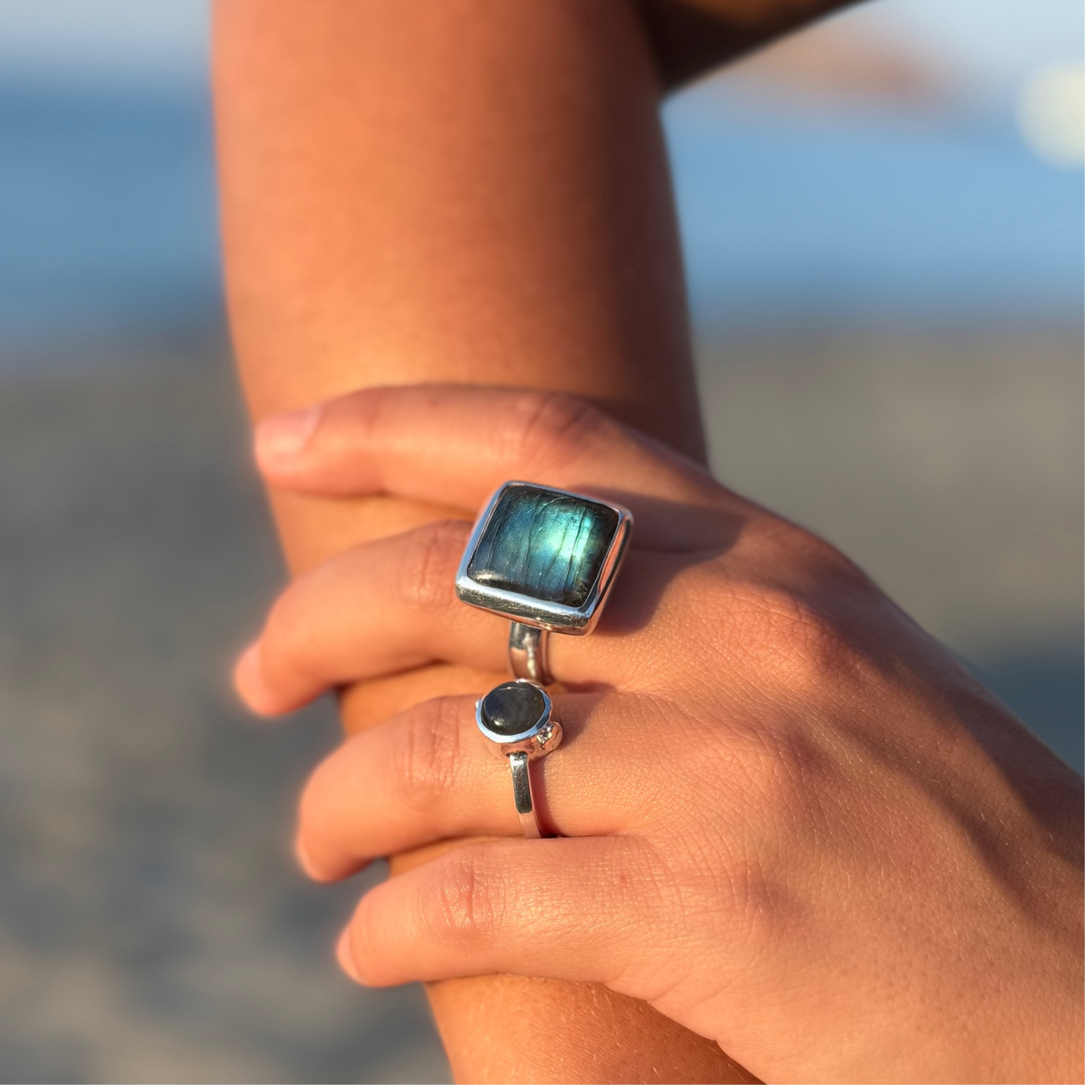 Charlie ring chunky - With big Labradorite